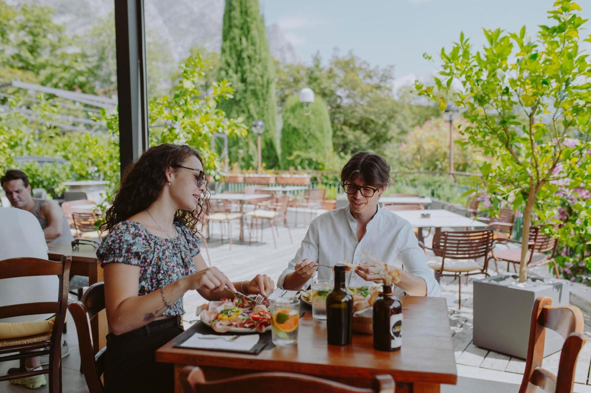 Hotel Limone Limone sul Garda Ngoại thất bức ảnh