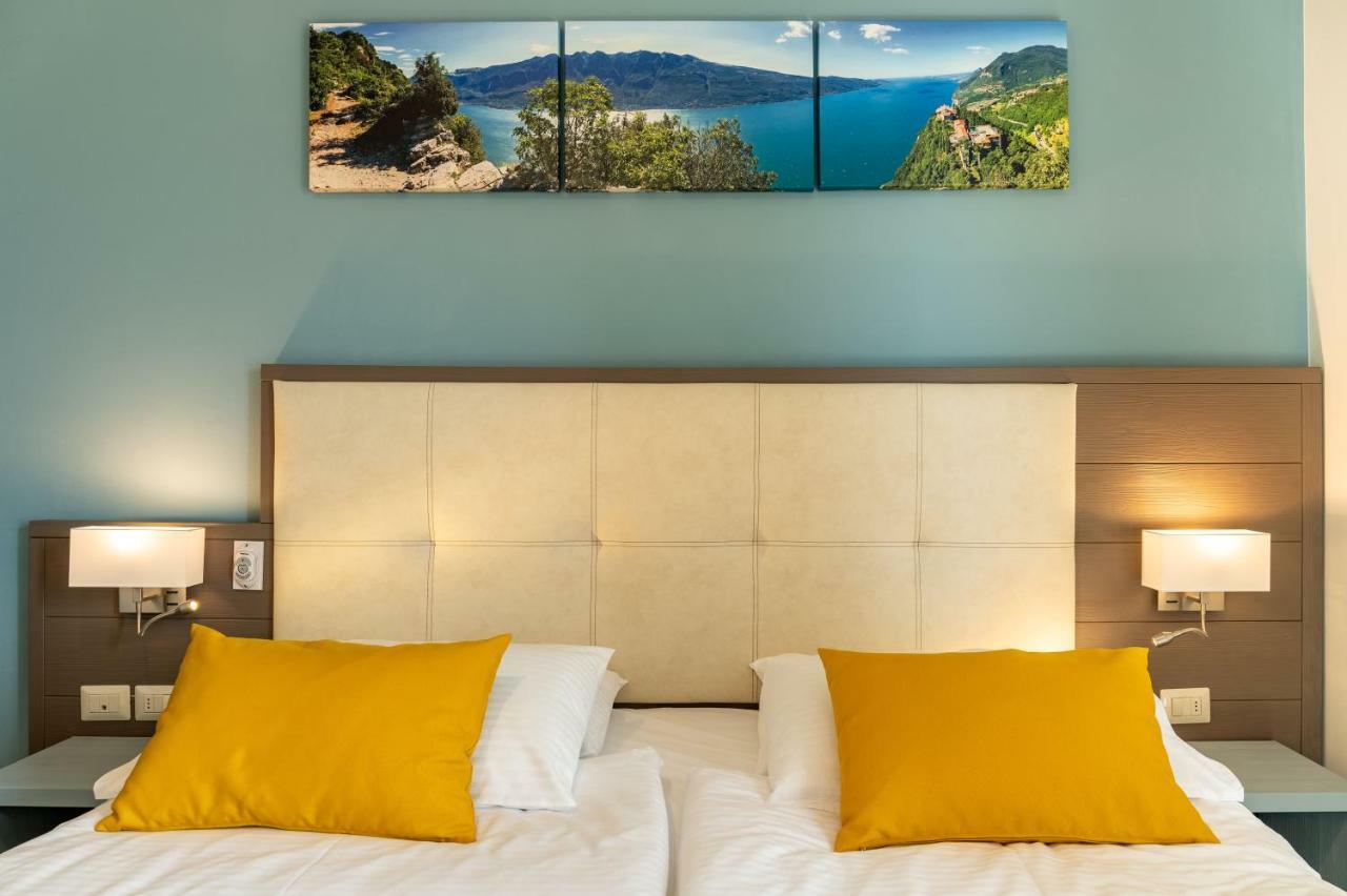 Hotel Limone Limone sul Garda Ngoại thất bức ảnh